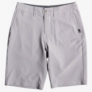 Quicksilver Boy's 8 (28) Amphibian Hybrid Boardshorts